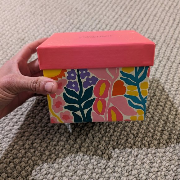 L'Occitane en Provence Neroli & Orchidee Collection Gift Set - Picture 6 of 9